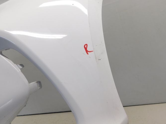 TOYOTA YARIS IV 20- PREDNÝ NÁRAZNÍK