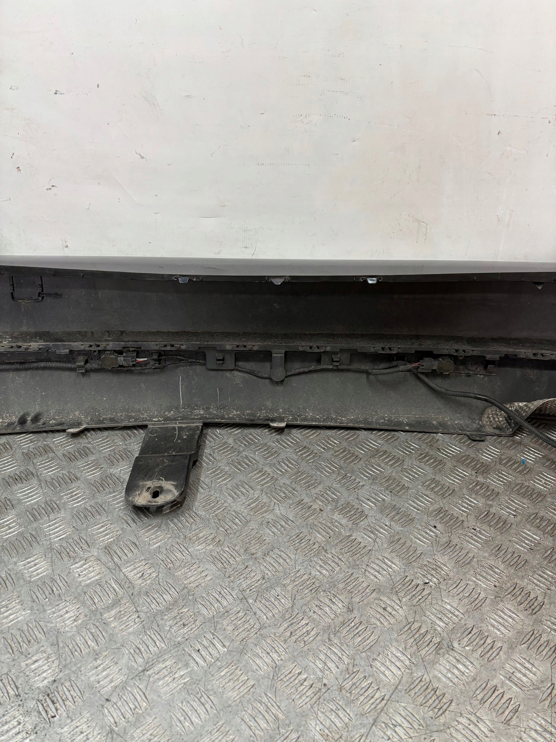 ZADNÝ NÁRAZNÍK CITROEN C5 III KOMBI PDC 08-