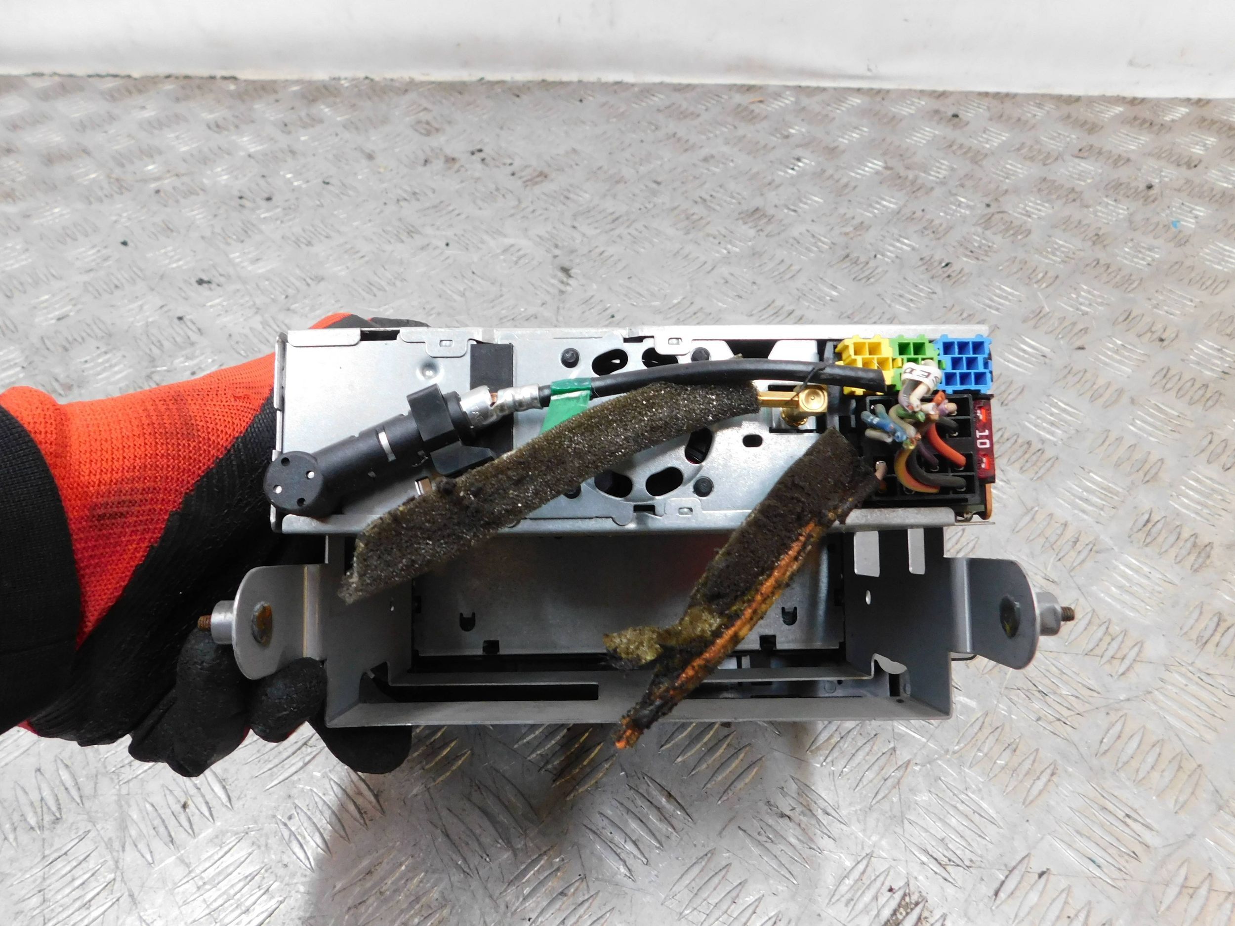 RADIO FIAT SEDICI 39101-79JA1