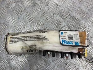AIRBAG PRAVEJ PREDNEJ SEDACKY VW PASSAT B8 3G0880242E AIRBAG PRAVEJ PREDNEJ SEDACKY VW PASSAT B8 3G0880242E