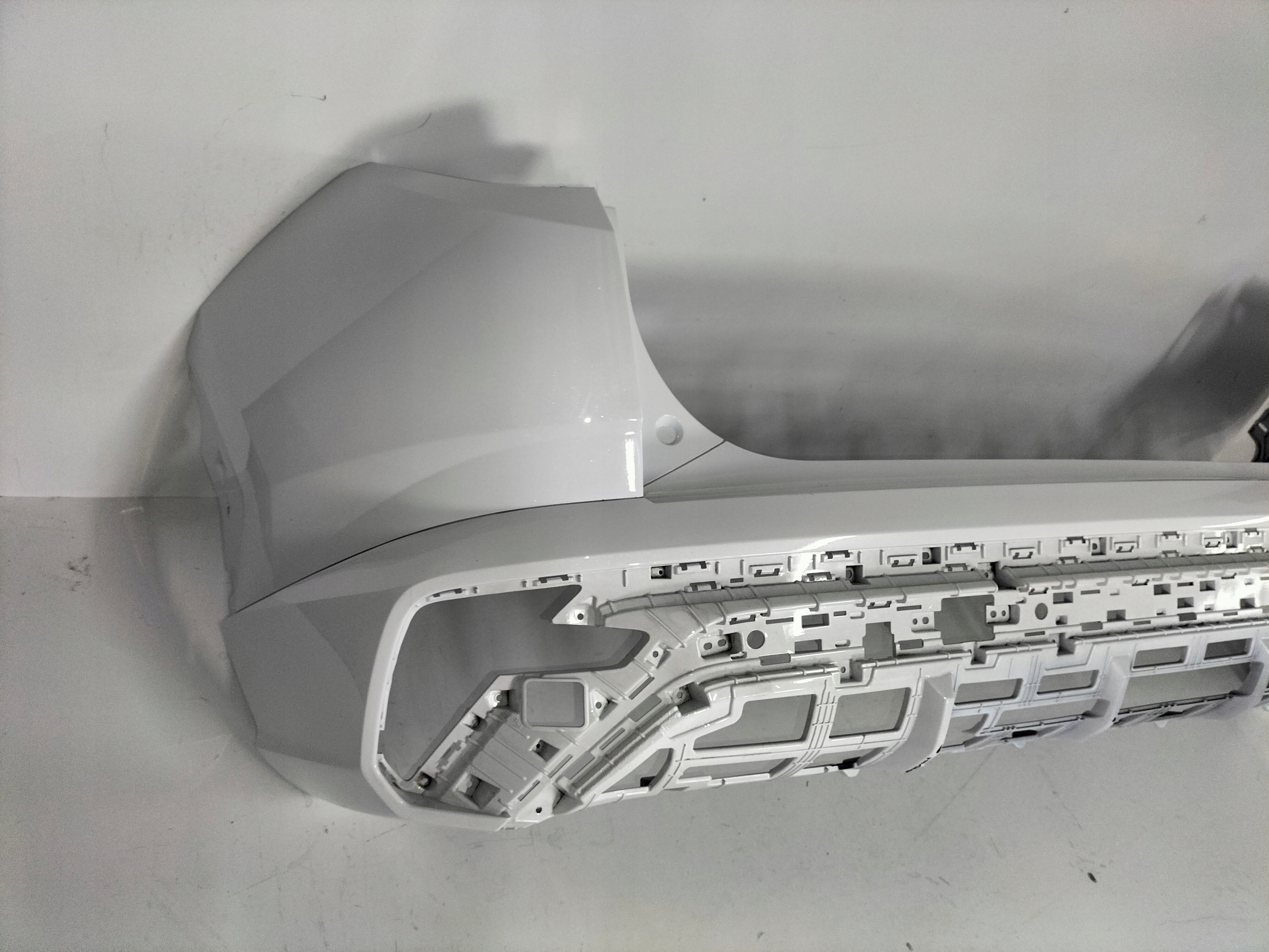 ZADNÝ NÁRAZNÍK HYUNDAI TUCSON 4 IV 20- N-LINE