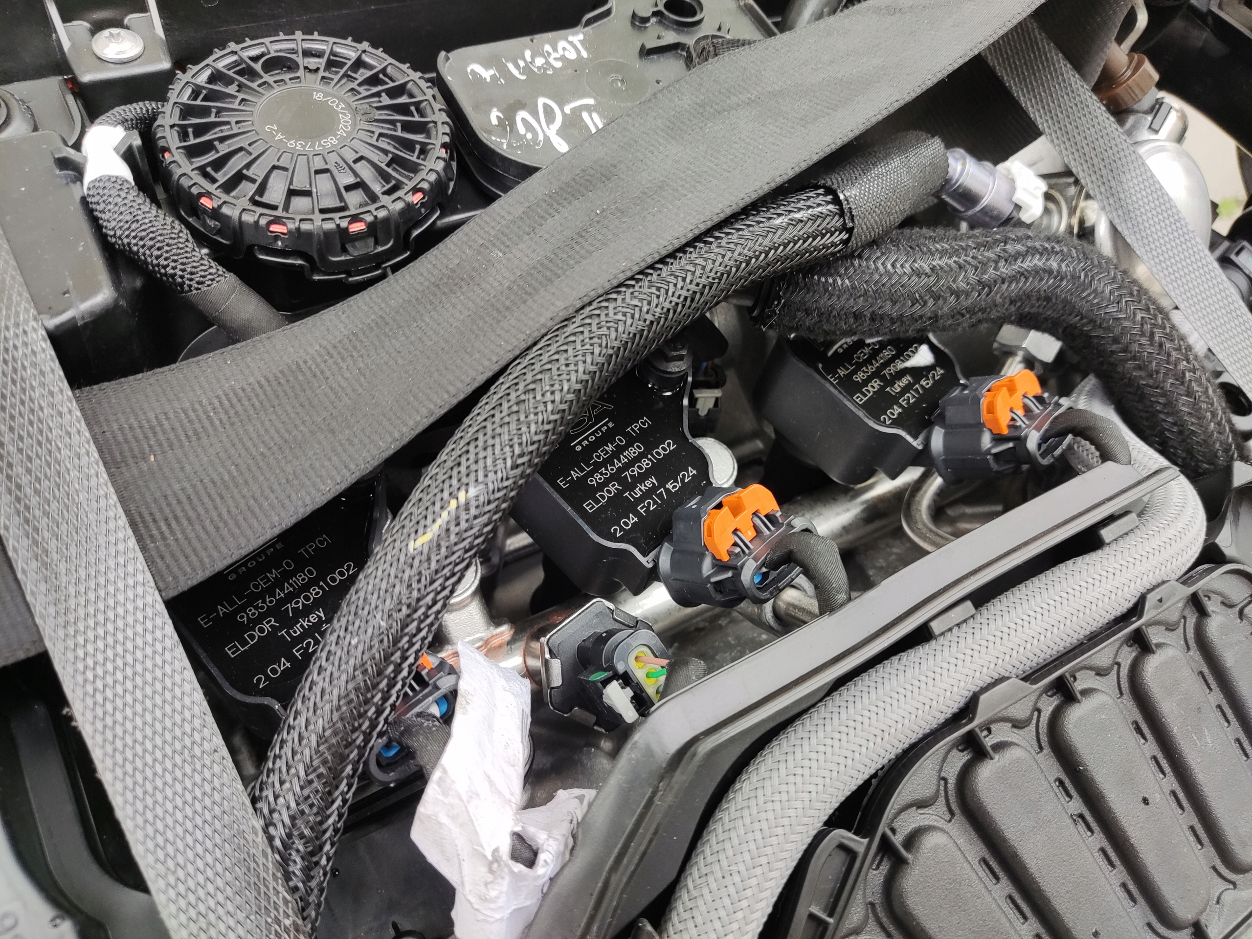 KOMPLETNÝ MOTOR TURBO PEUGEOT 208 II 1.2 THP HN09 10Z1AM