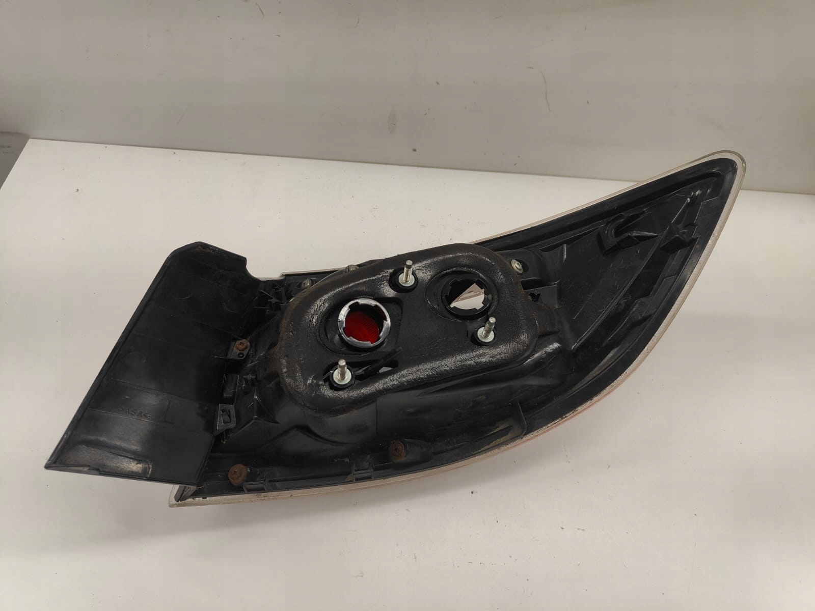 Mazda III 08- BBN751160 LAVE ZADNE SVETLO LAVA