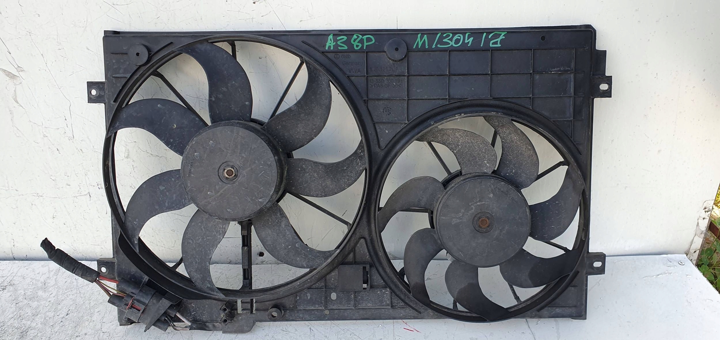 Audi A3 1.8 tfsi 1K0121207 VENTILATOR CHLADICA