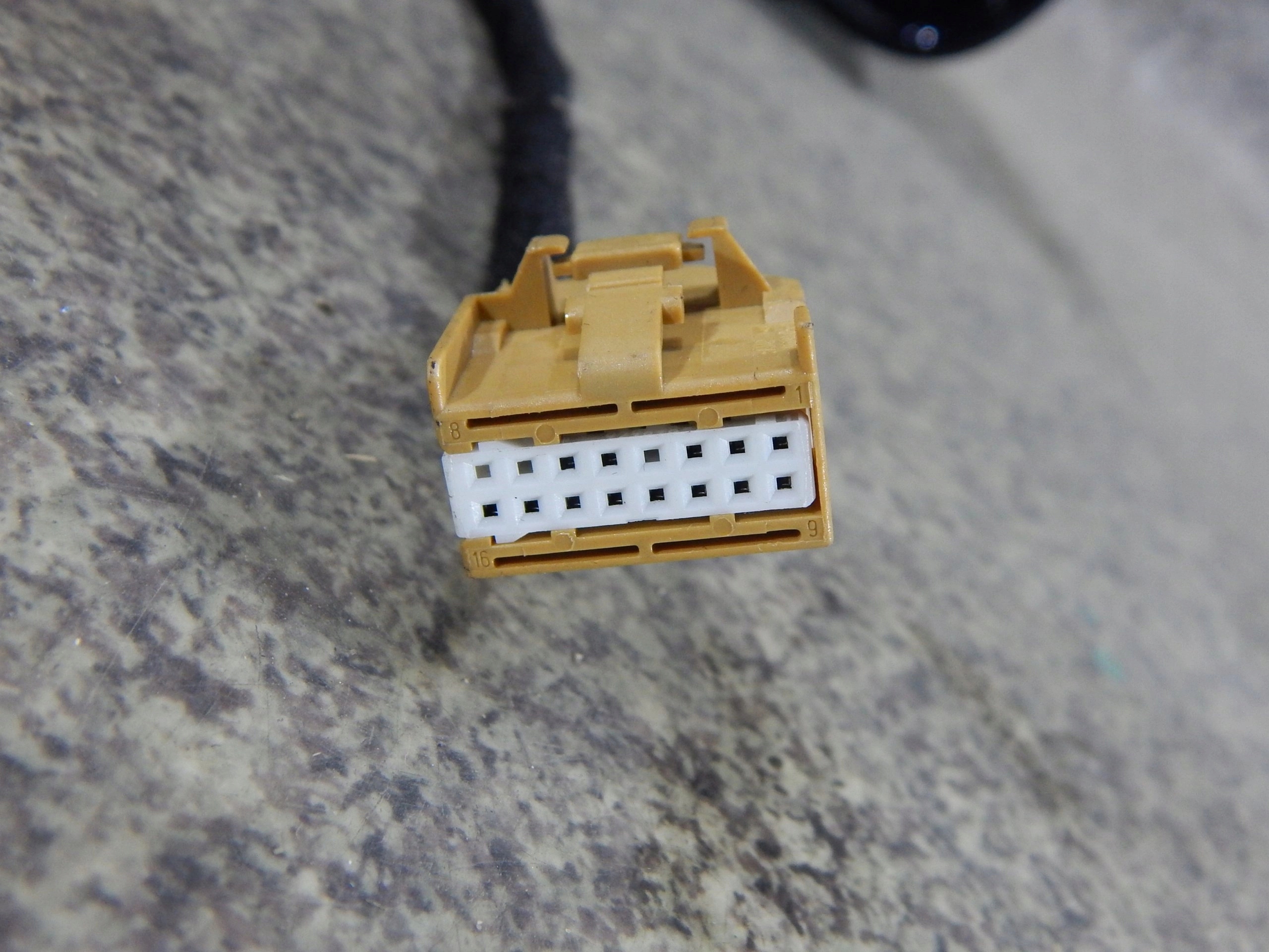 audi a8 d3 PRAVÉ ZRKADLO 13 PIN LZ5D