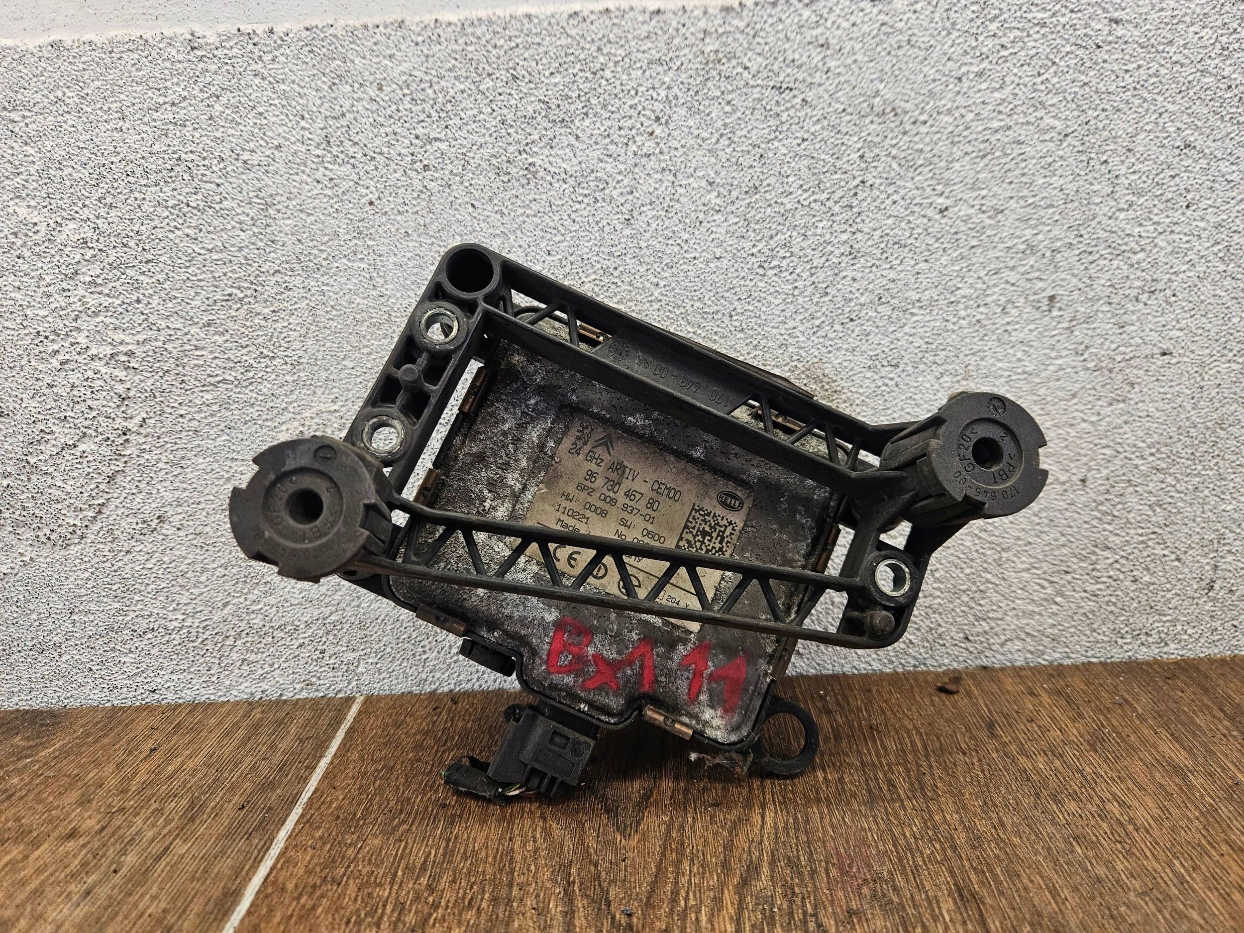 Peugeot 5008 1 9673046780 RADAR CIDLO Distronic