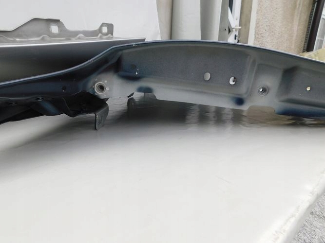 MERCEDES W211 E-KLASA 02-06 PRAVY PREDNY BLATNIK