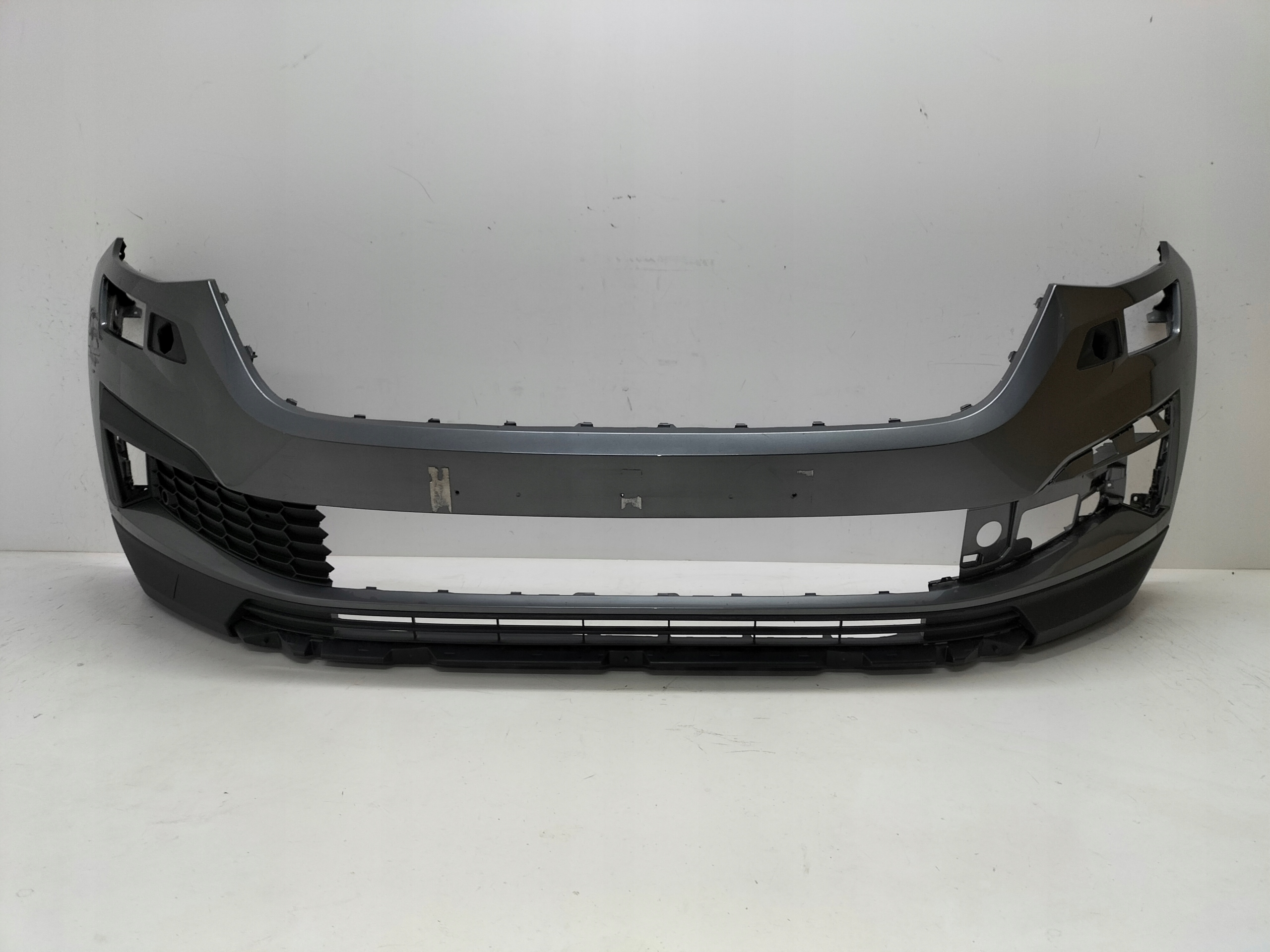 PREDNÝ NÁRAZNÍK SKODA KODIAQ LIFT 21-