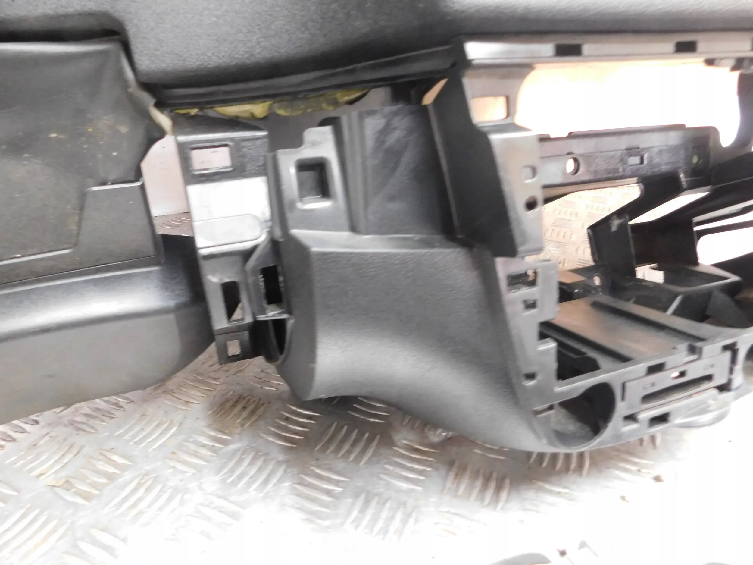 DOSKA AIRBAG PÁSY RENAULT MEGANE III 08-