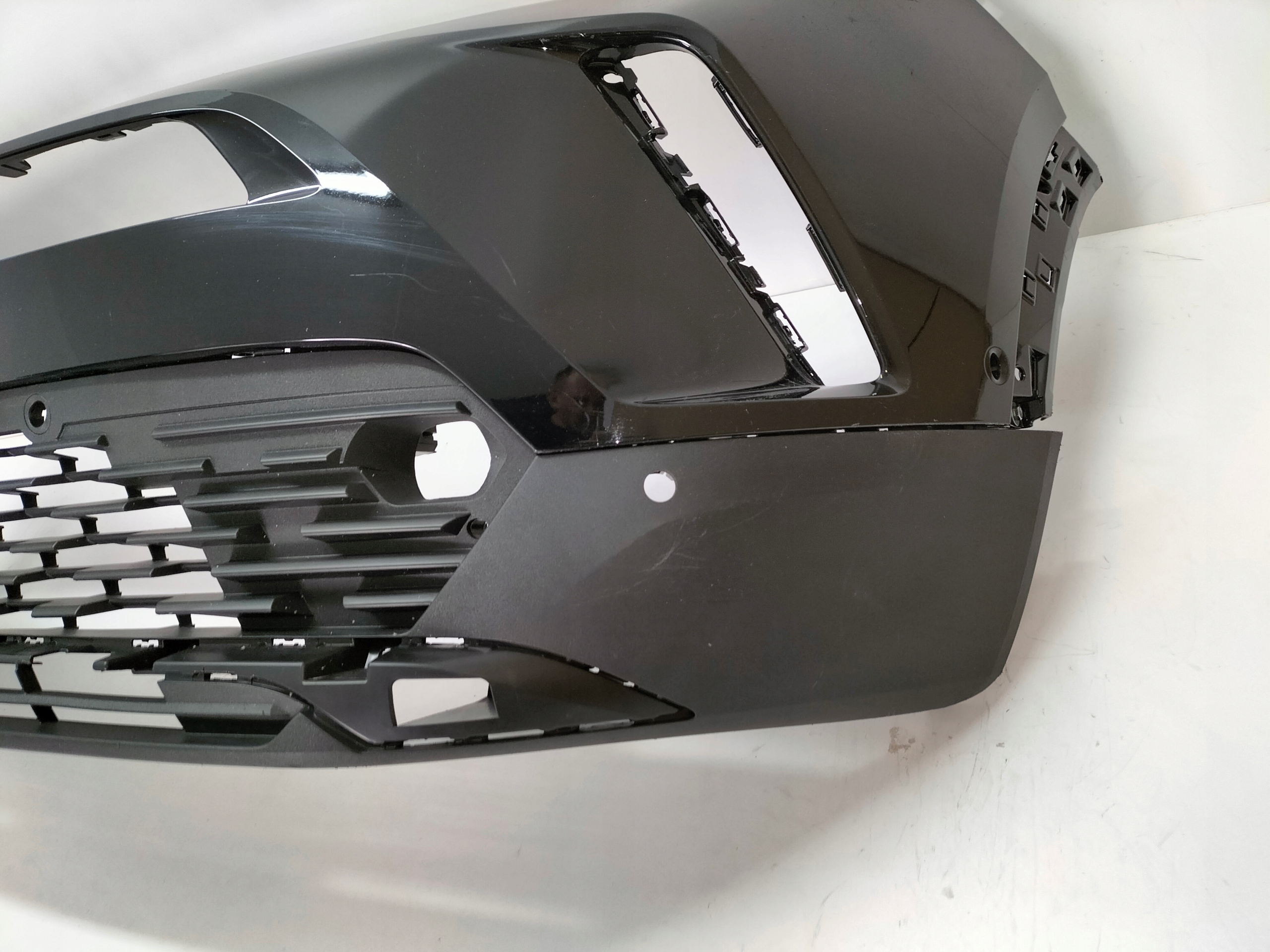 PREDNÝ NÁRAZNÍK OPEL MOKKA II B 20-