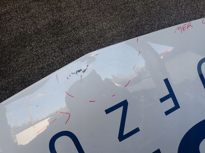 MERCEDES CITAN 415 W415 12- PREDNÁ KAPOTA