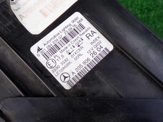 MERCEDES W205 LED PERFORMANCE PRAVE PREDNE SVETLO