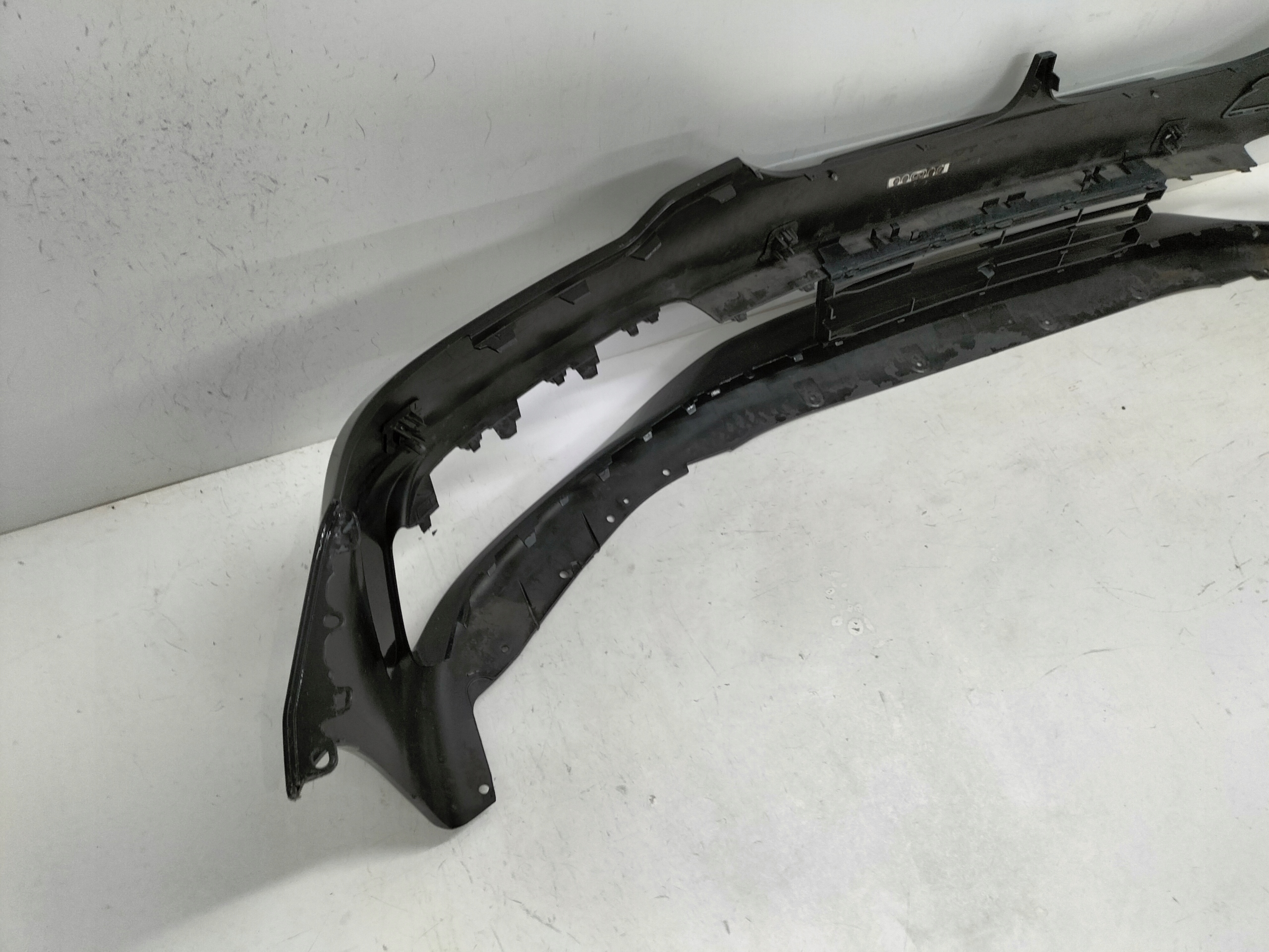 PREDNÝ NÁRAZNÍK BMW 5 G30 G31 17-20