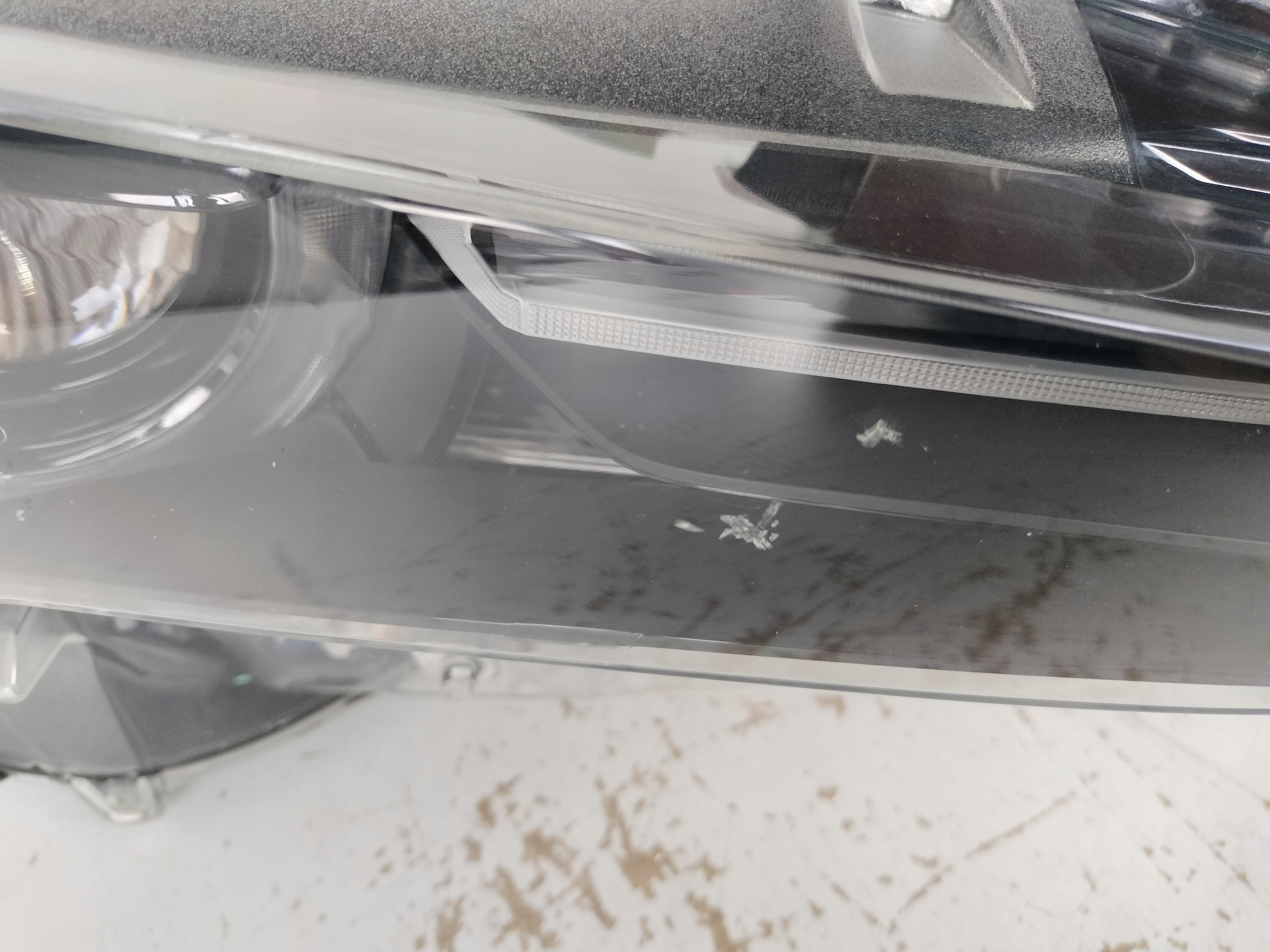 PRAVE PREDNE SVETLO MAZDA CX5 II 17- FULL LED 9 PIN