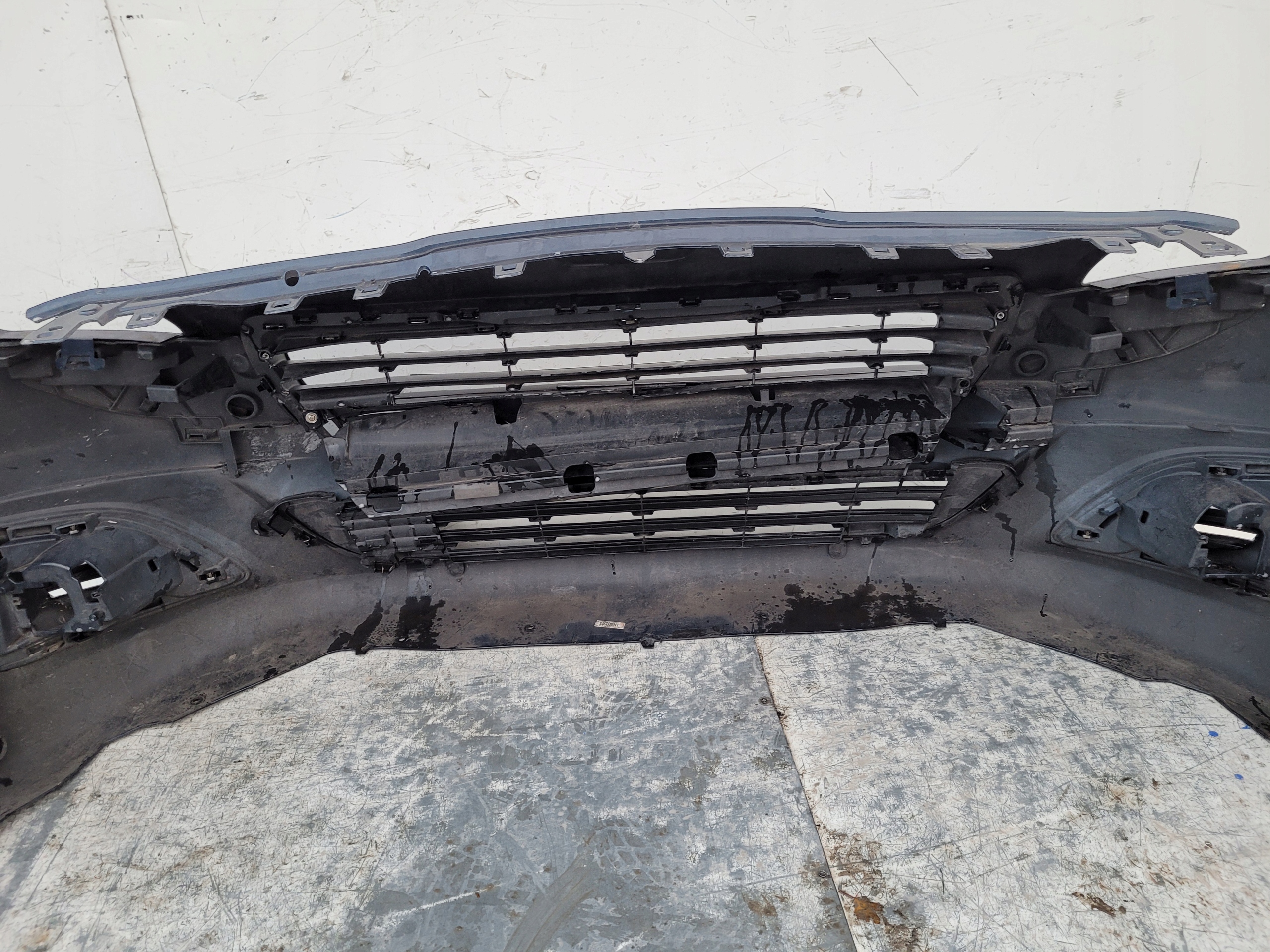 PEUGEOT 5008 LIFT PREDNÝ NÁRAZNÍK