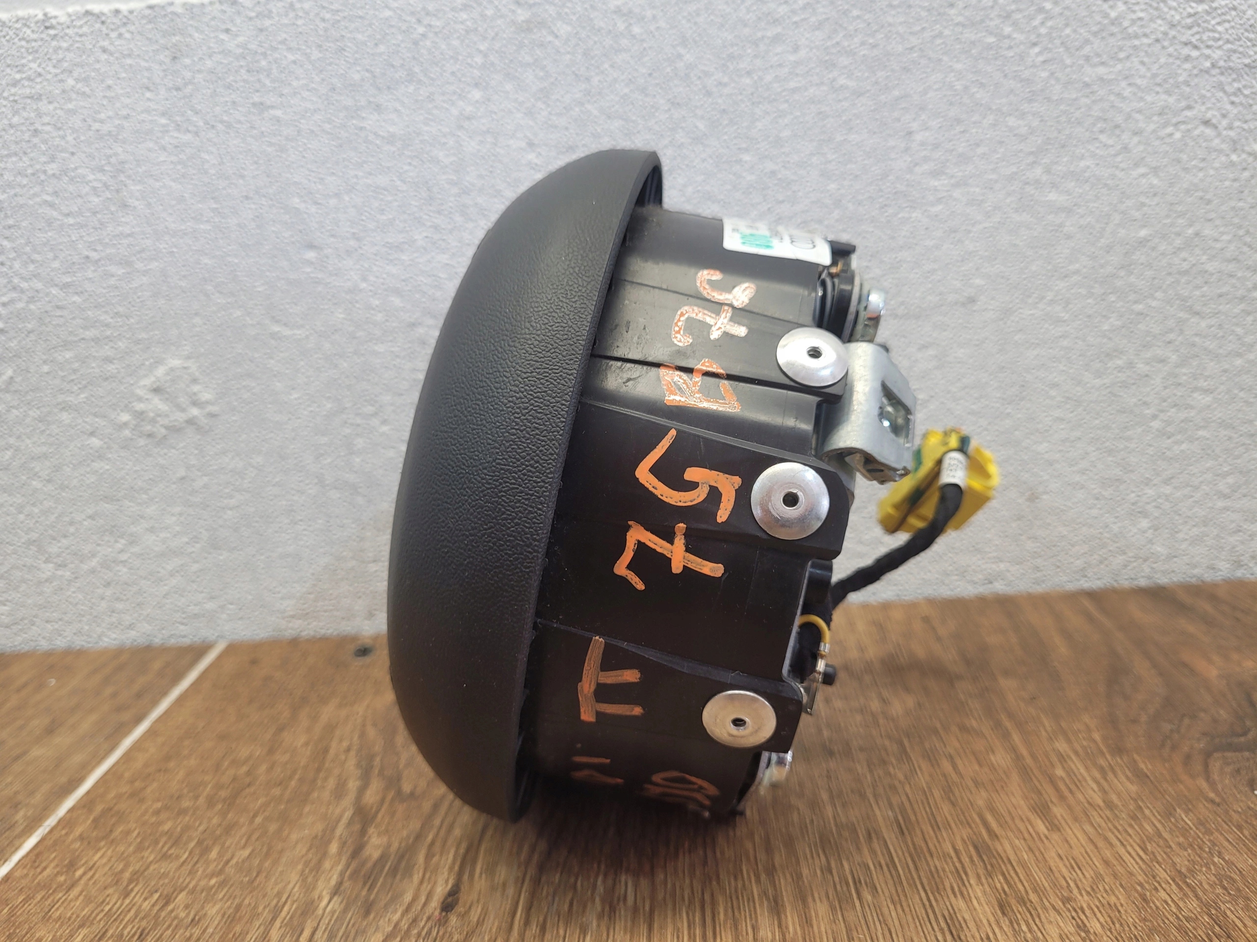 AUDI TT 8J VOLANTOVY AIRBAG 8J0880201