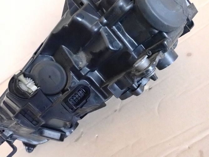 SKODA SCALA LED 19- PRAVE PREDNE SVETLO 576941016
