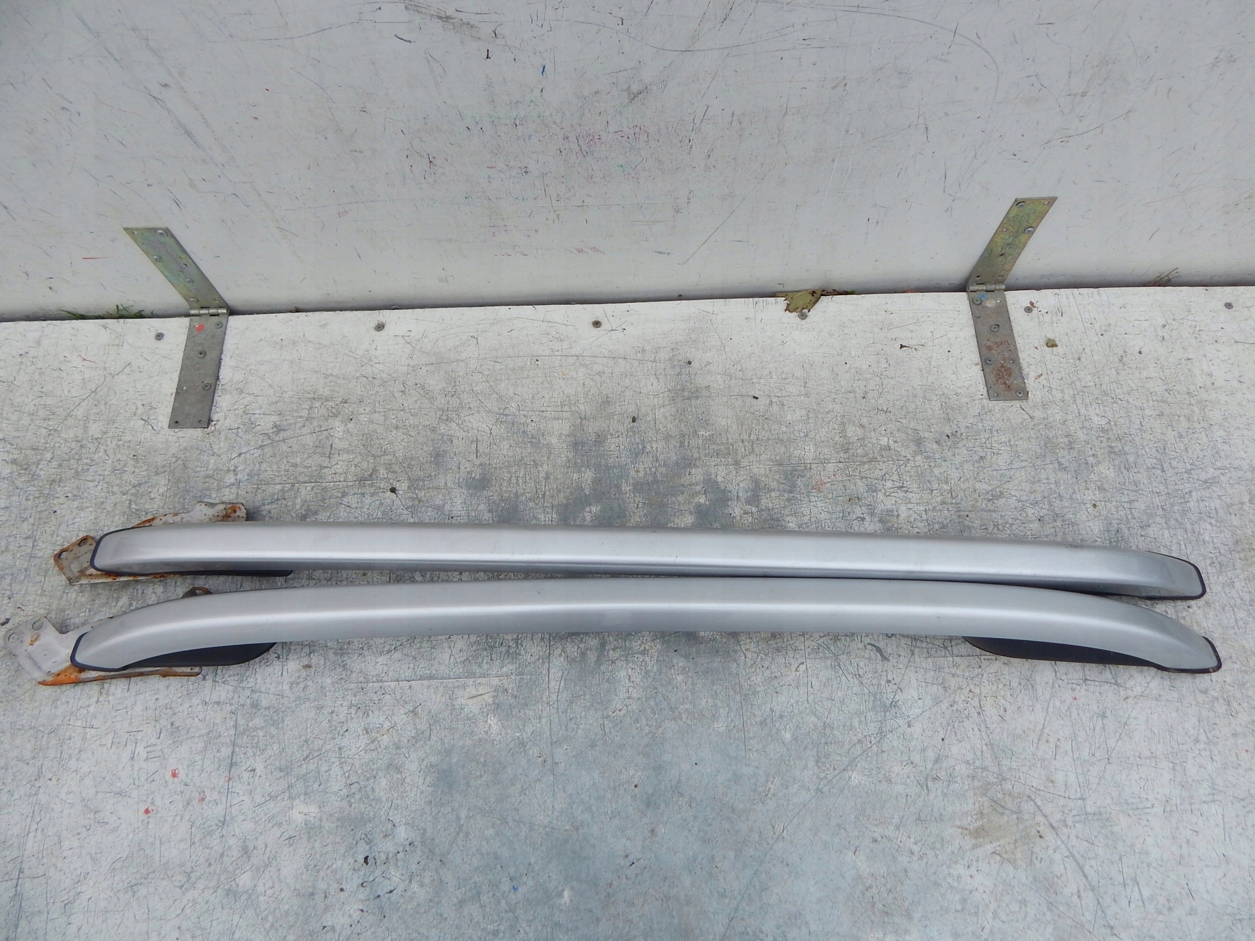 nissan navara d23 np300 STRESNE NOSICE