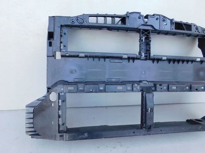 FORD FOCUS MK4 IV PREDNE CELO