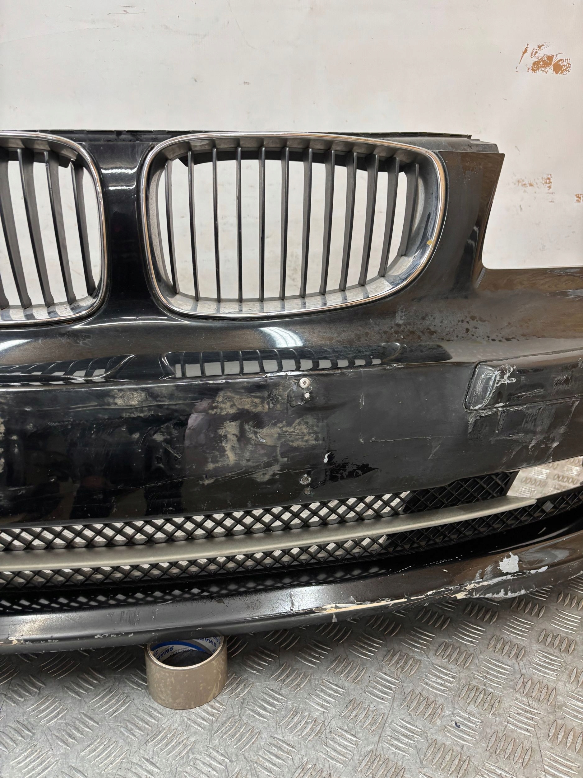 PREDNÝ NÁRAZNÍK BMW 1 E87 LIFT 07-