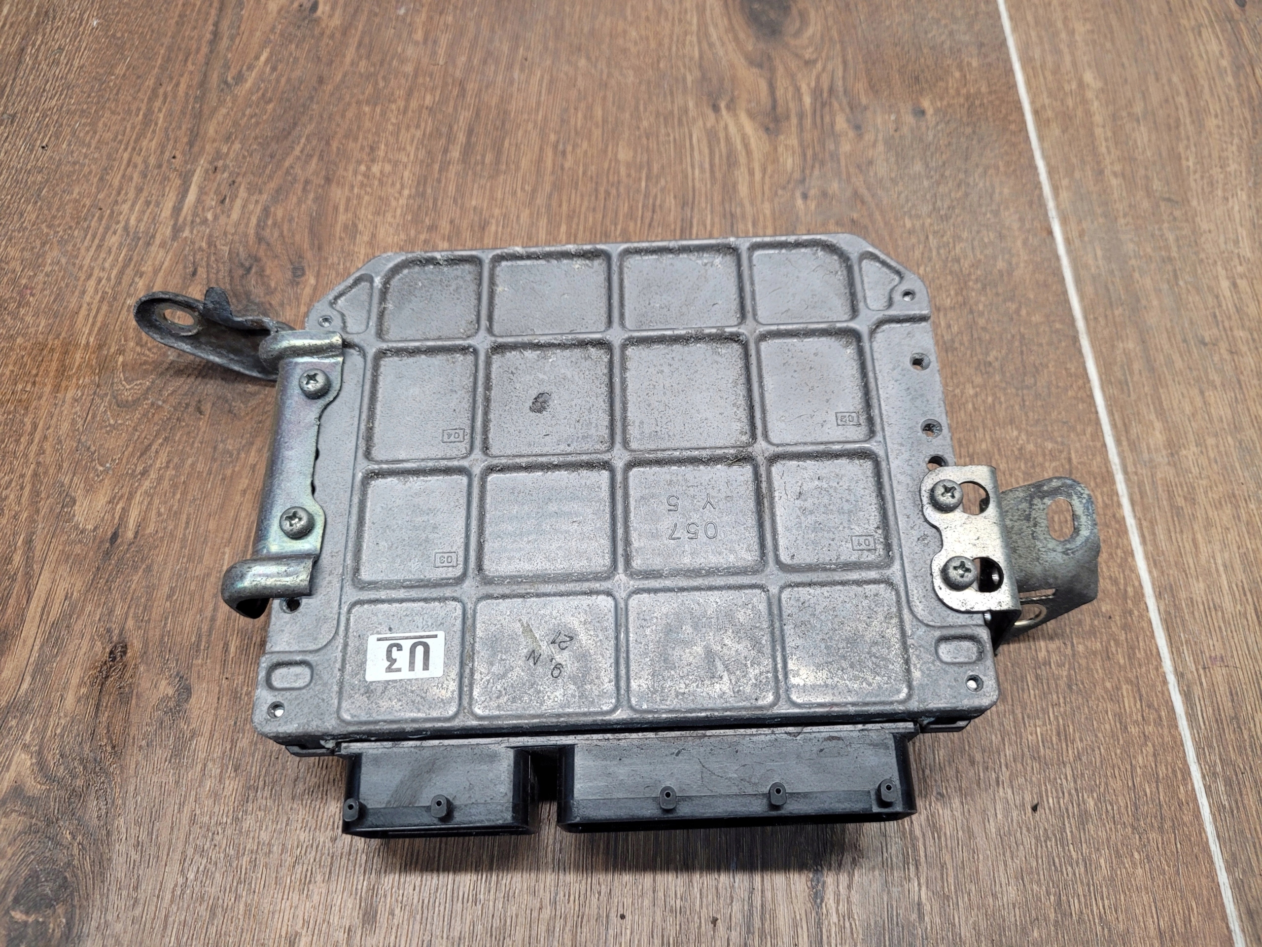 TOYOTA PRIUS III RIADIACA JEDNOTKA MOTORA 89661-47410