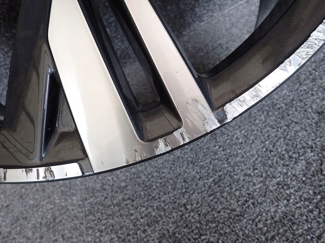 AUDI A6 C8 S6 8,5Jx21 ET37 5×112 HLINIKOVY DISK ELEKTRON