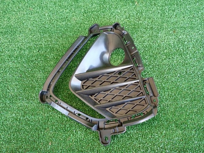 HYUNDAI TUCSON III N-LINE LIFT 18- PRAVA MRIEZKA 86542-D7700