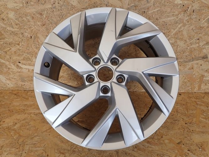 VW TIGUAN 7Jx18 ET43 5×112 HLINIKOVY DISK ELEKTRON