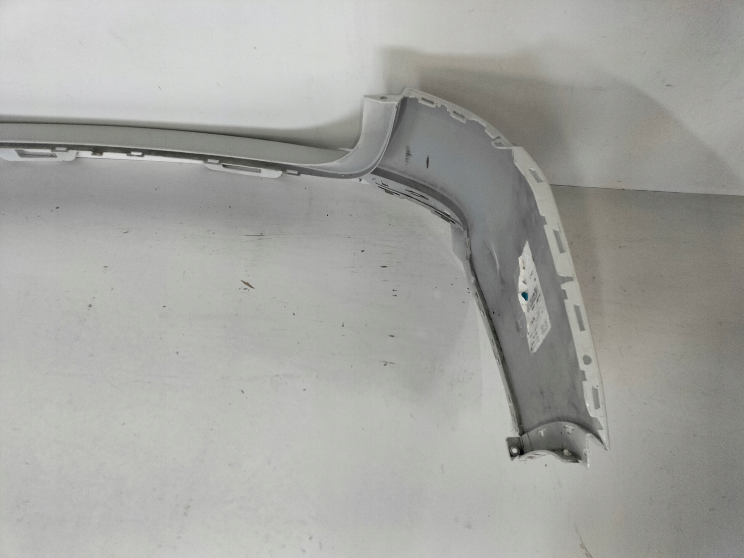 ZADNÝ NÁRAZNÍK BMW X1 E84 09-13