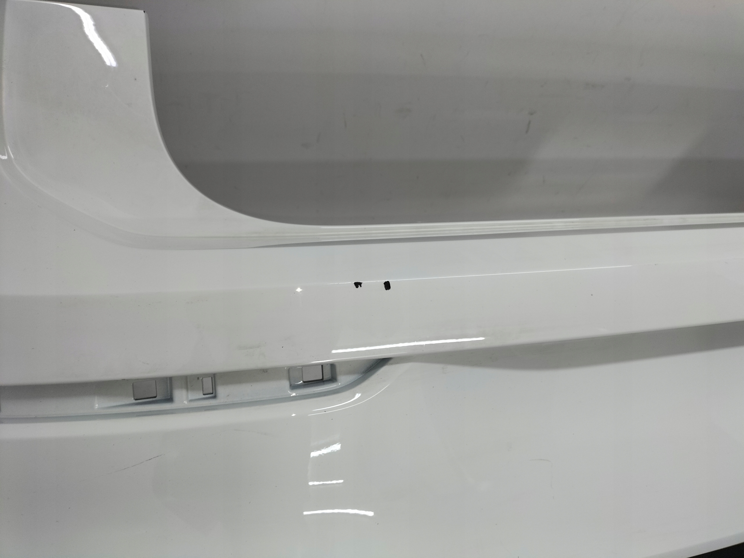 ZADNÝ NÁRAZNÍK VW GOLF 8 VIII 20-24 HB