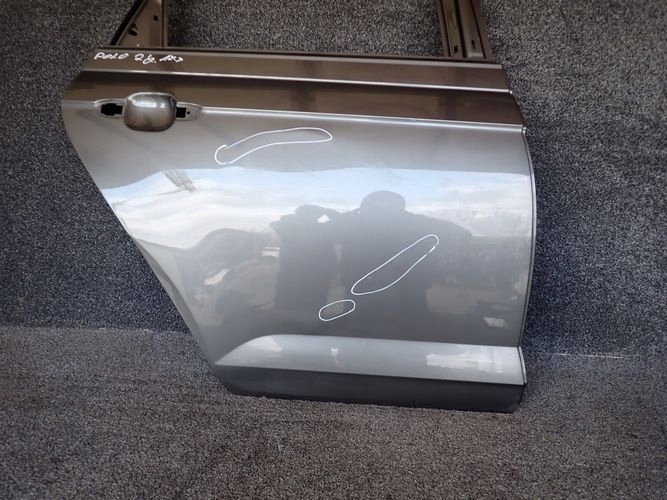 VW POLO 2G 17- PRAVE ZADNE DVERE