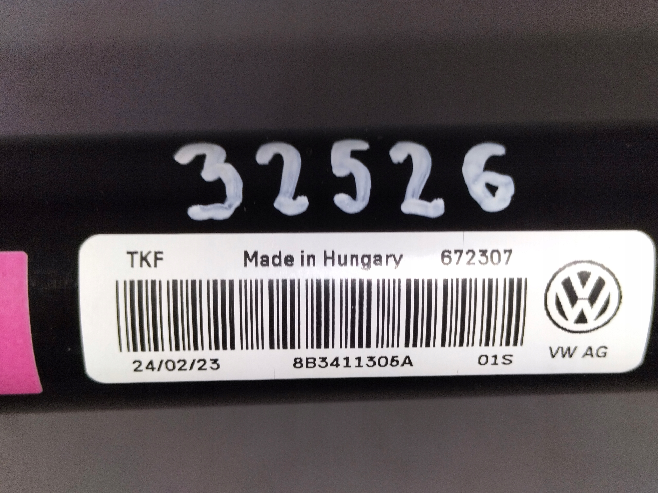 PREDNÝ STABILIZÁTOR AUDI A7 VW KOMPLET S DRŽIAKMI