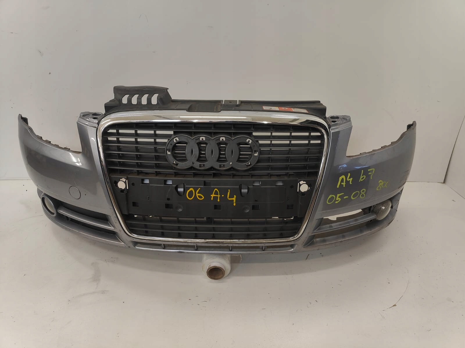 Audi a4 b7 05-08 PREDNÝ NÁRAZNÍK