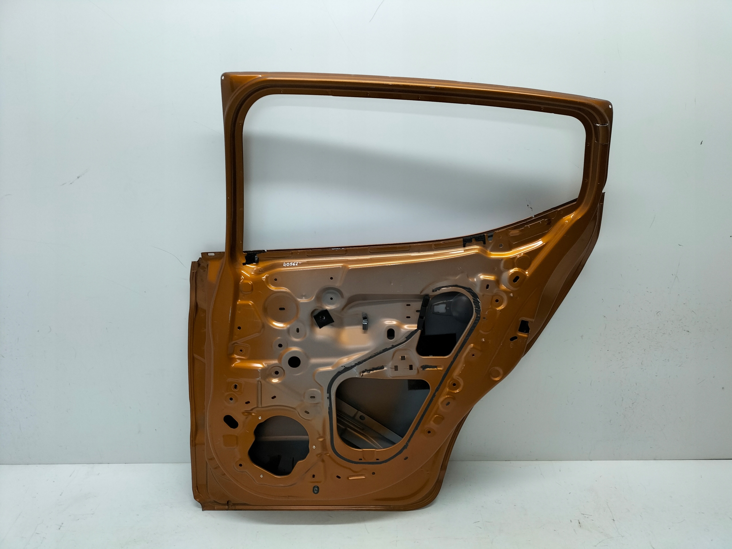 PRAVE ZADNE DVERE DACIA SANDERO III 20-