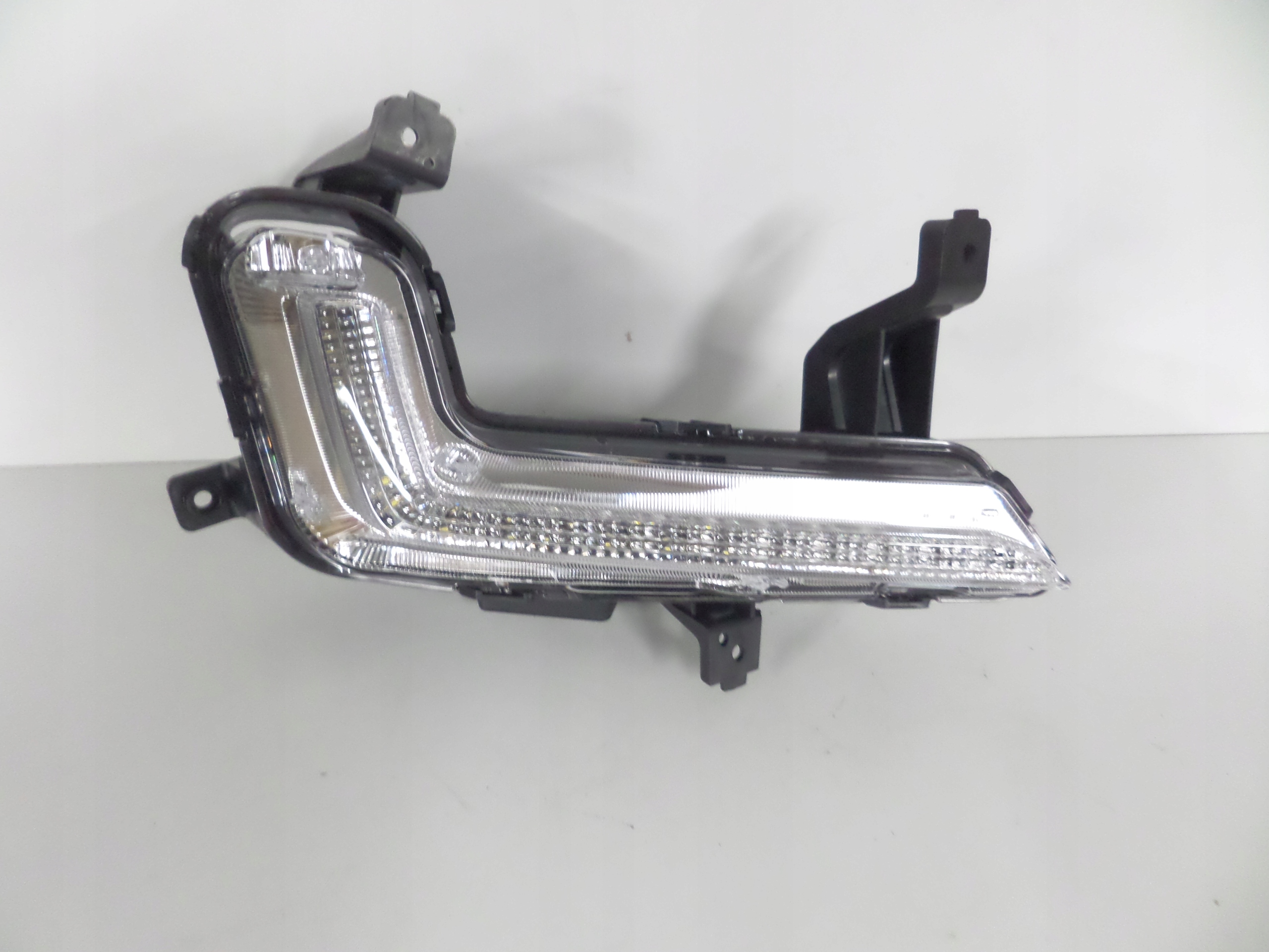 HMLOVKA LED DRL PRAVA HYUNDAI TUCSON III LIFT 18-