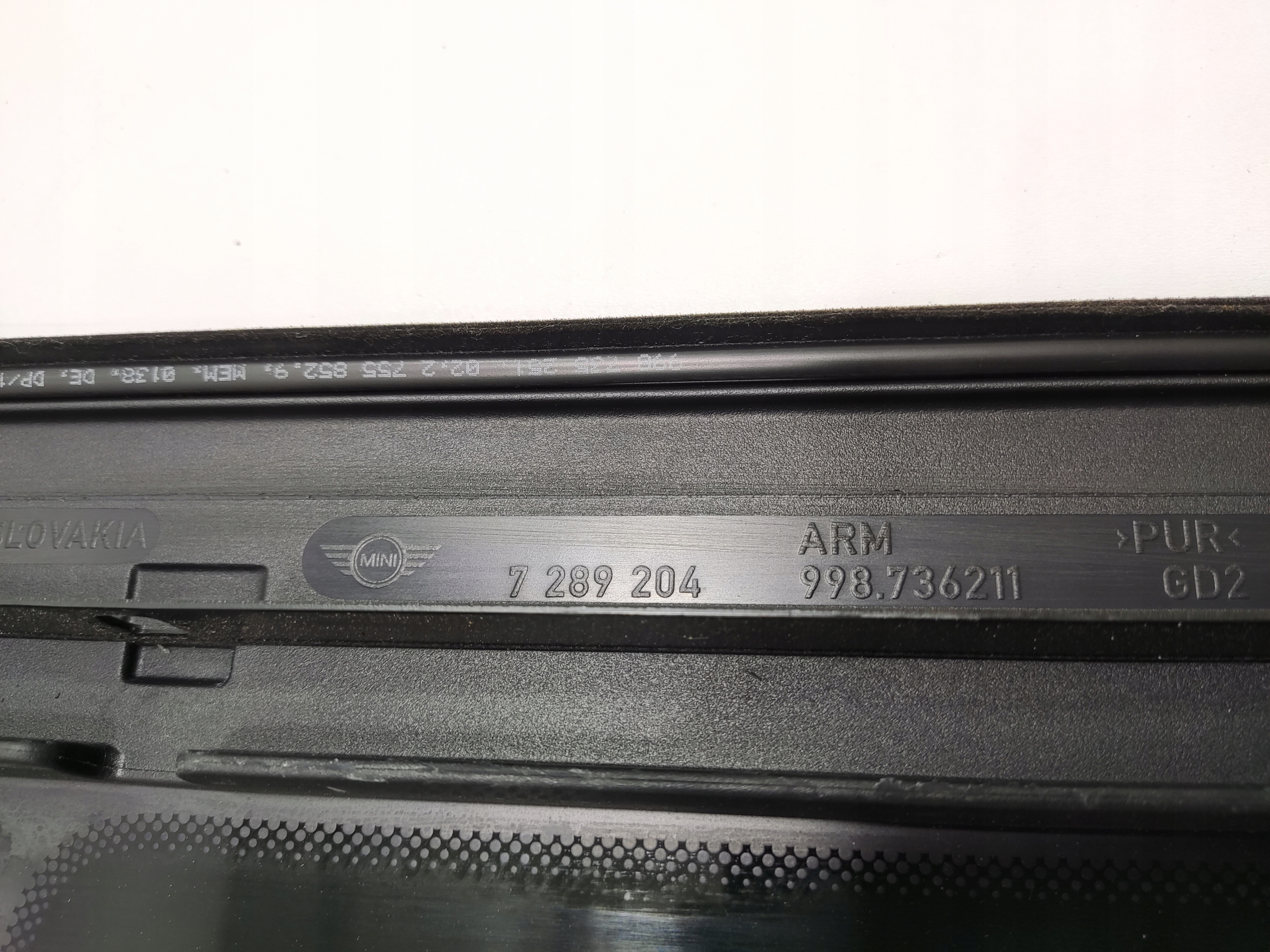 STRESNE OKNO  STRECHAU SKLENENA STRECHA PANORAM ZADNA MINI COUNTRYMAN R60 2010-2015