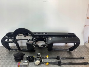 PRÍSTROJOVÁ DOSKA AIRBAG PÁSY SENZOR VW PASSAT B7 PRÍSTROJOVÁ DOSKA AIRBAG PÁSY SENZOR VW PASSAT B7