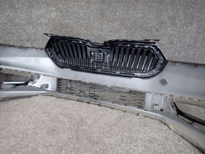 SKODA FABIA IV PREDNÝ NÁRAZNÍK NASÁVANIA VZDUCHU