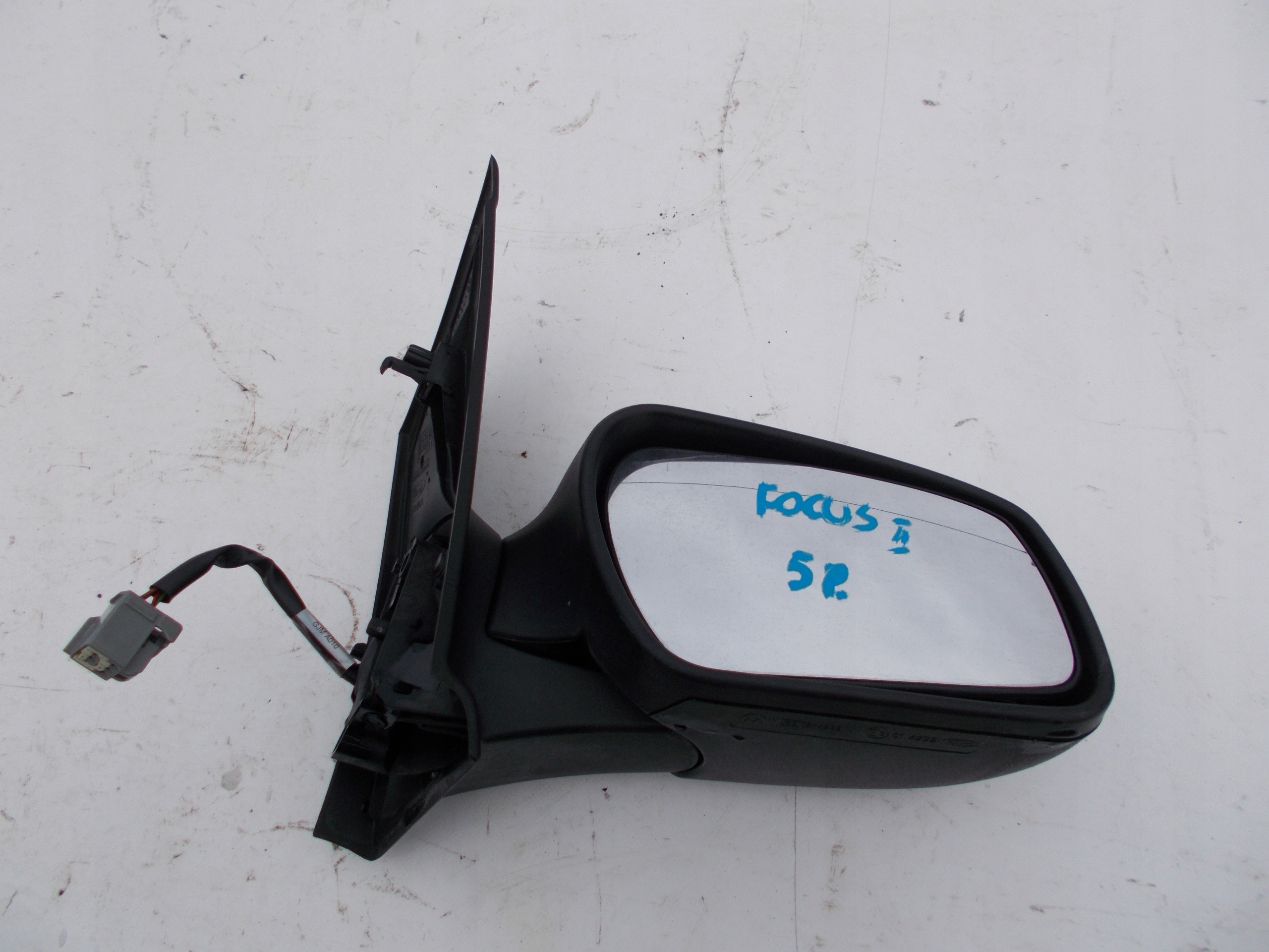 PRAVE ZRKADLO ELEKTRICKÉ FORD FOCUS MK2 5 PIN