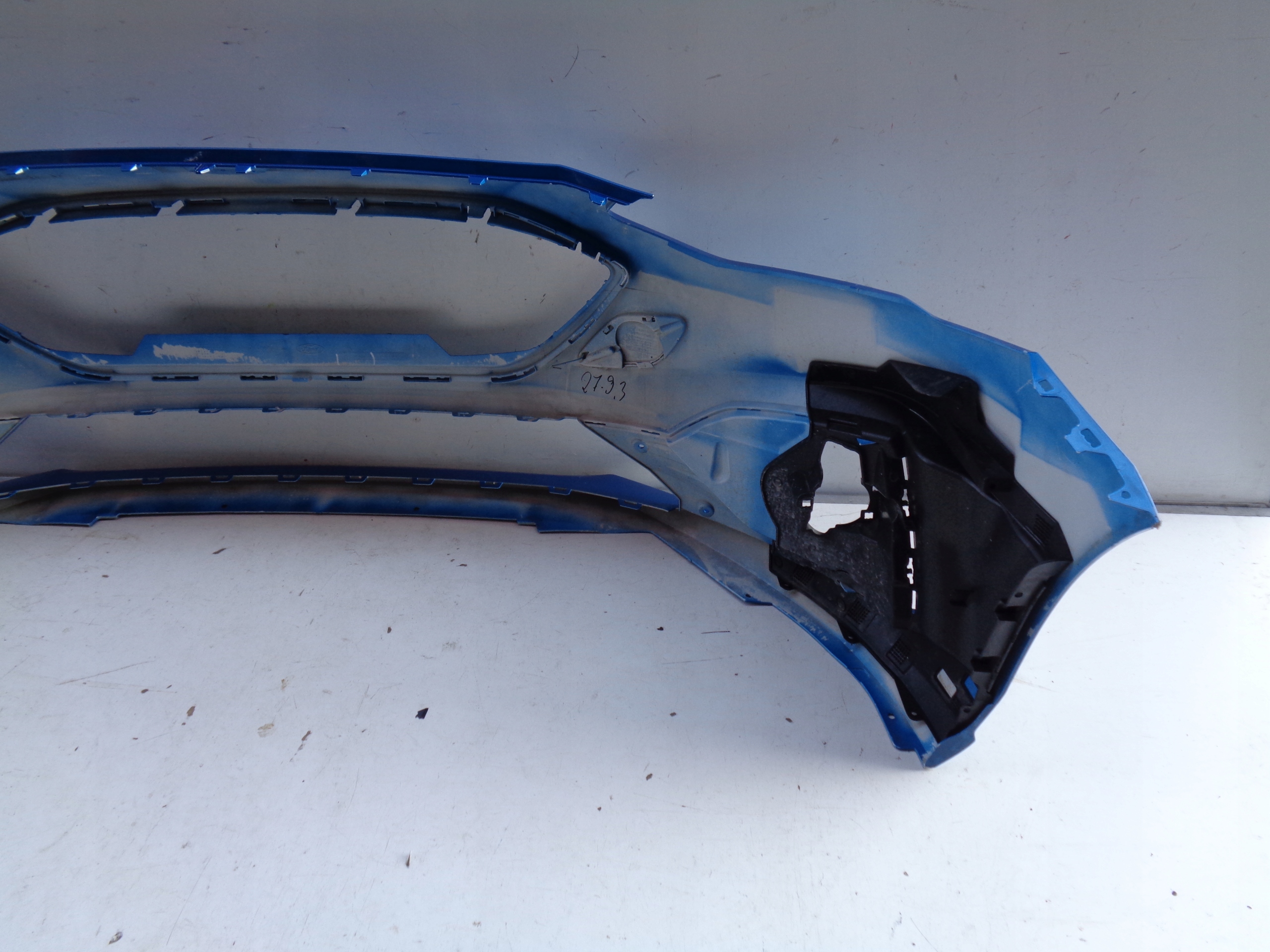 PREDNÝ NÁRAZNÍK FORD FOCUS MK4 18- ST NR 36689