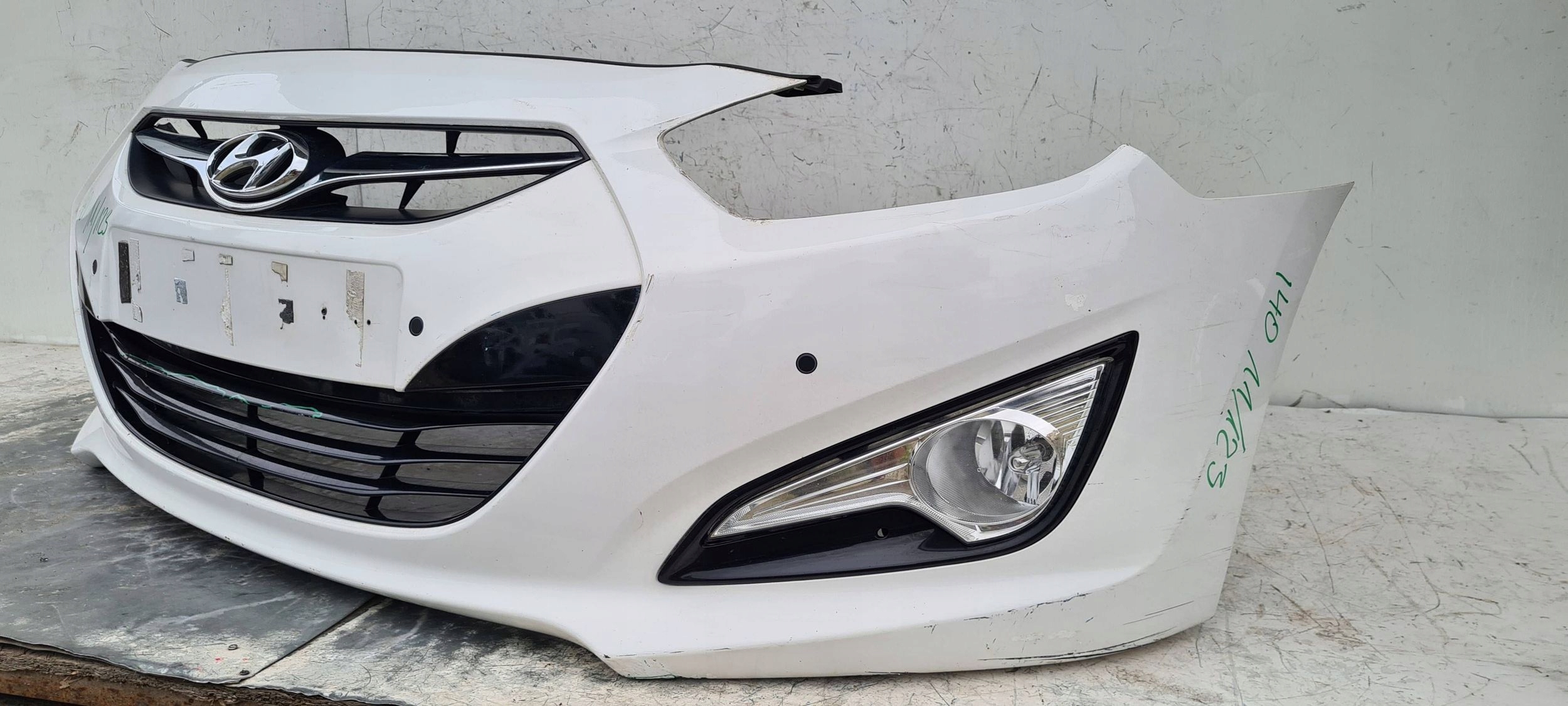 Hyundai i40 PDC PREDNÝ NÁRAZNÍK