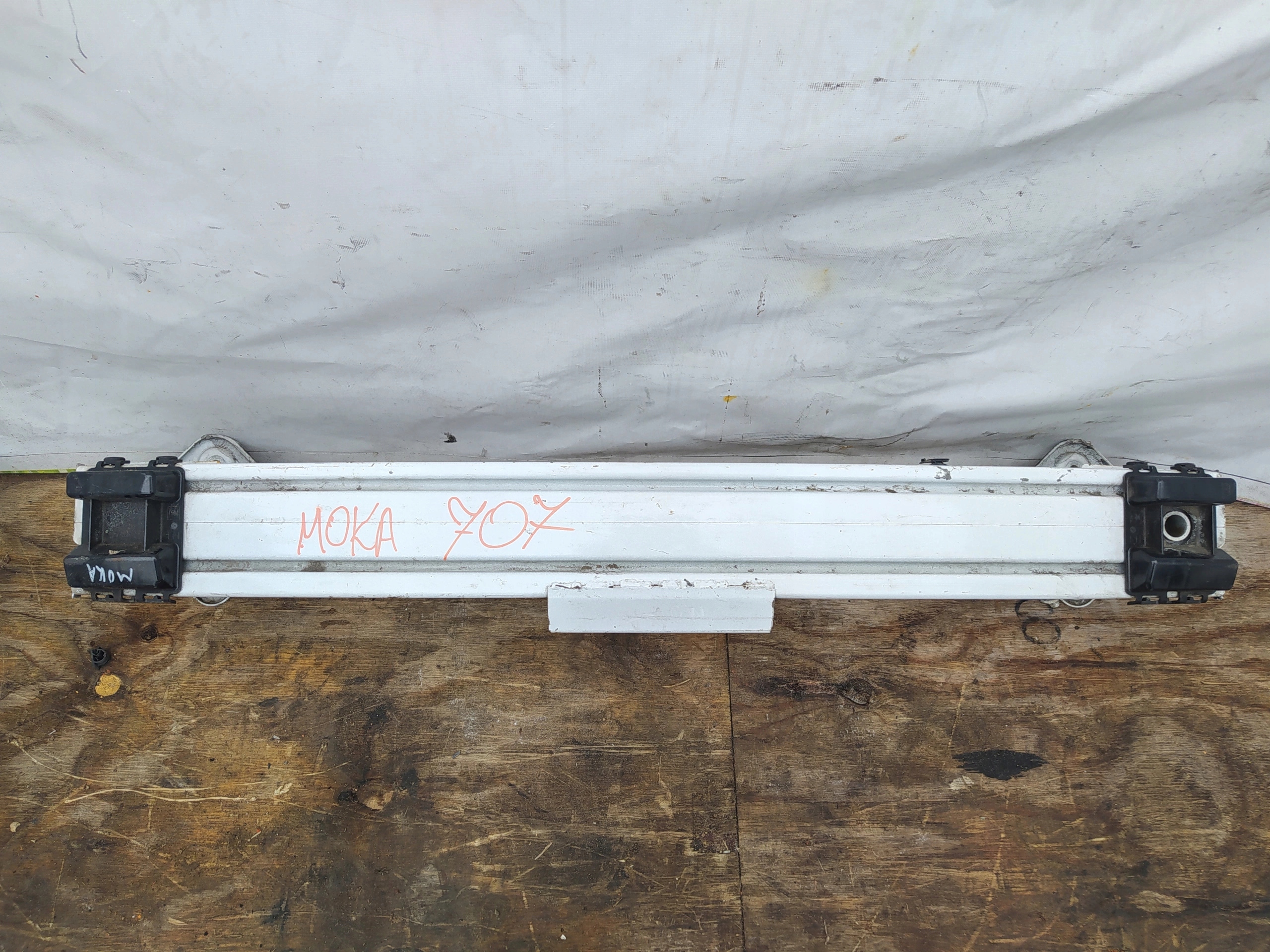 OPEL MOKKA 1 VÝSTUHA ZADNÉHO NÁRAZNÍKA