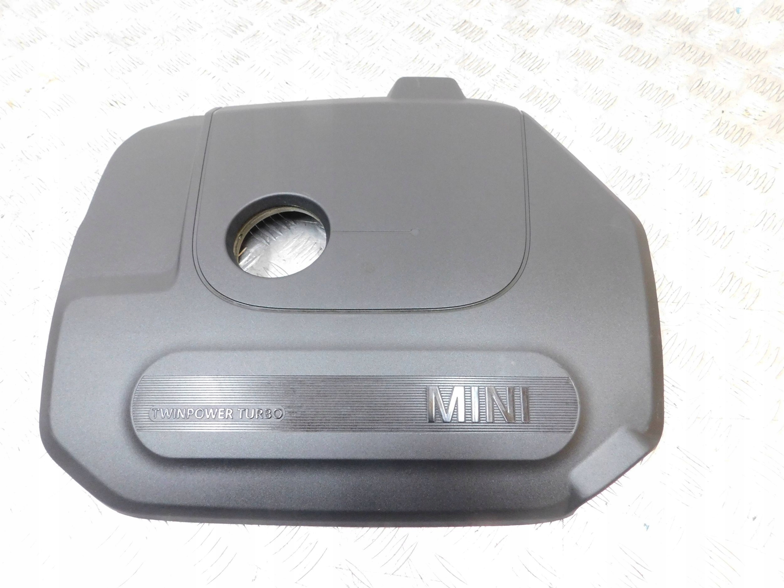 HORNÝ KRYT MOTORA MINI COUNTRYMAN F60 2.0