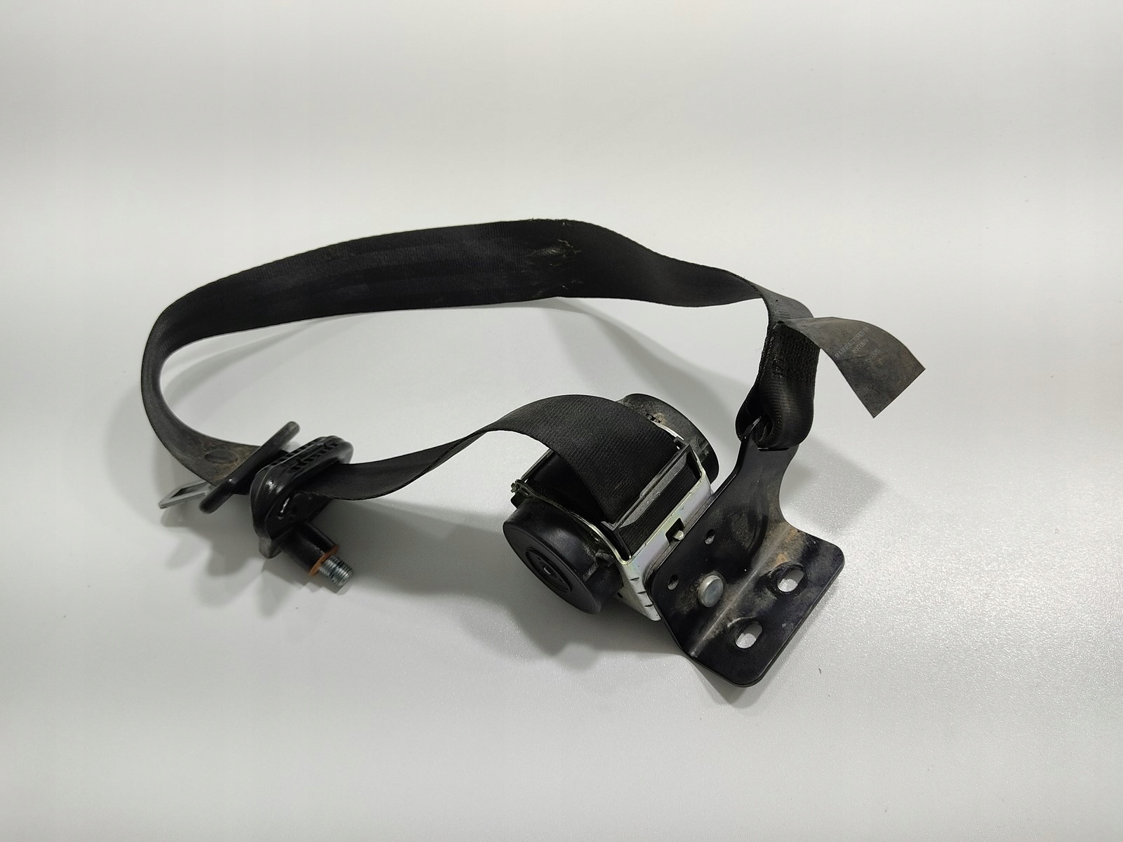 LAVY PREDNY BEZPECNOSTNY PAS DEFENDER EVB500870PMA 608101000D 2007-14