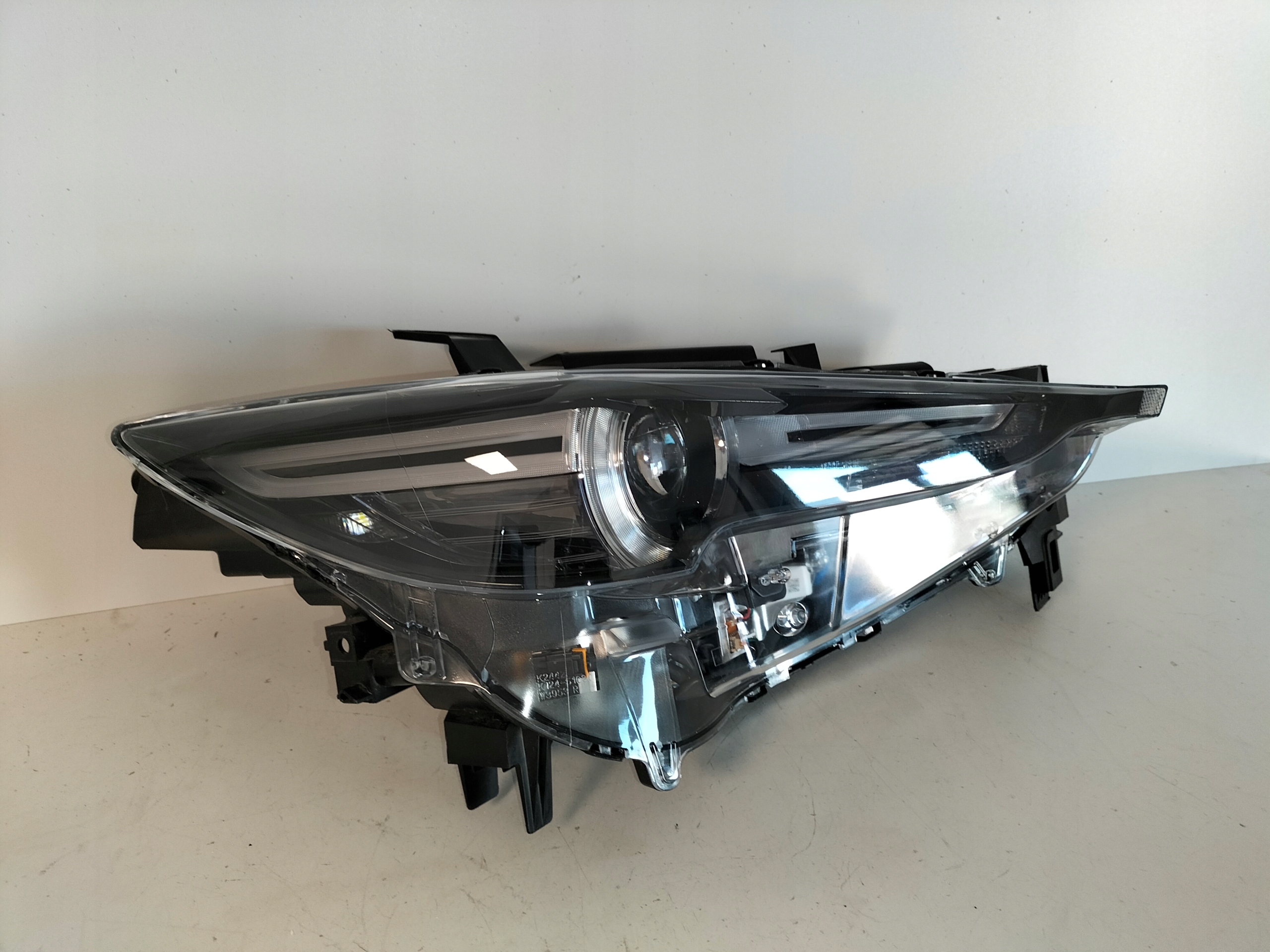 PRAVE PREDNE SVETLO MAZDA CX5 CX-5 II 17-
