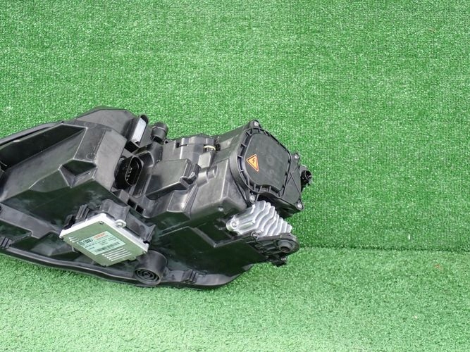 SKODA RAPID BI XENON LED LIFT 16- PRAVE PREDNE SVETLO