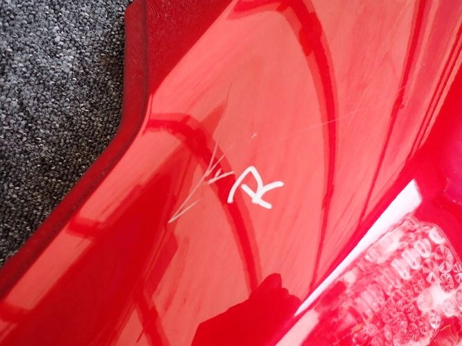 HONDA HR-V HRV III 20- ĽAVÝ PREDNÝ BLATNÍK