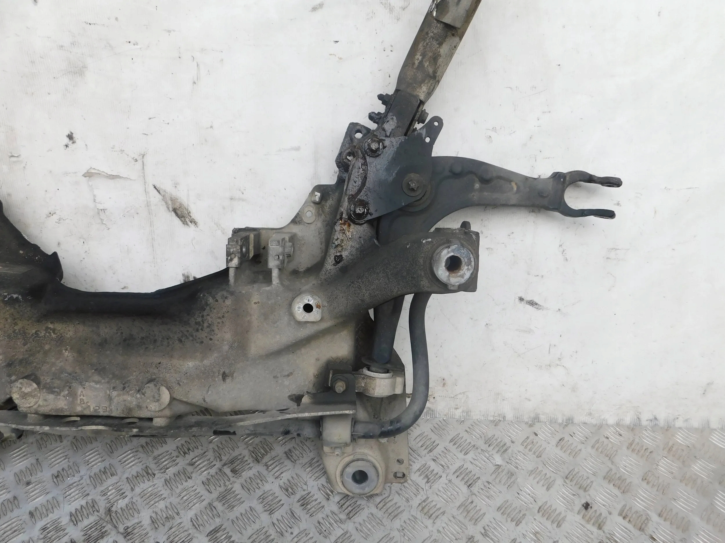 NÁPRAVA NÁPRAVNICA CITROEN C5 III 08-