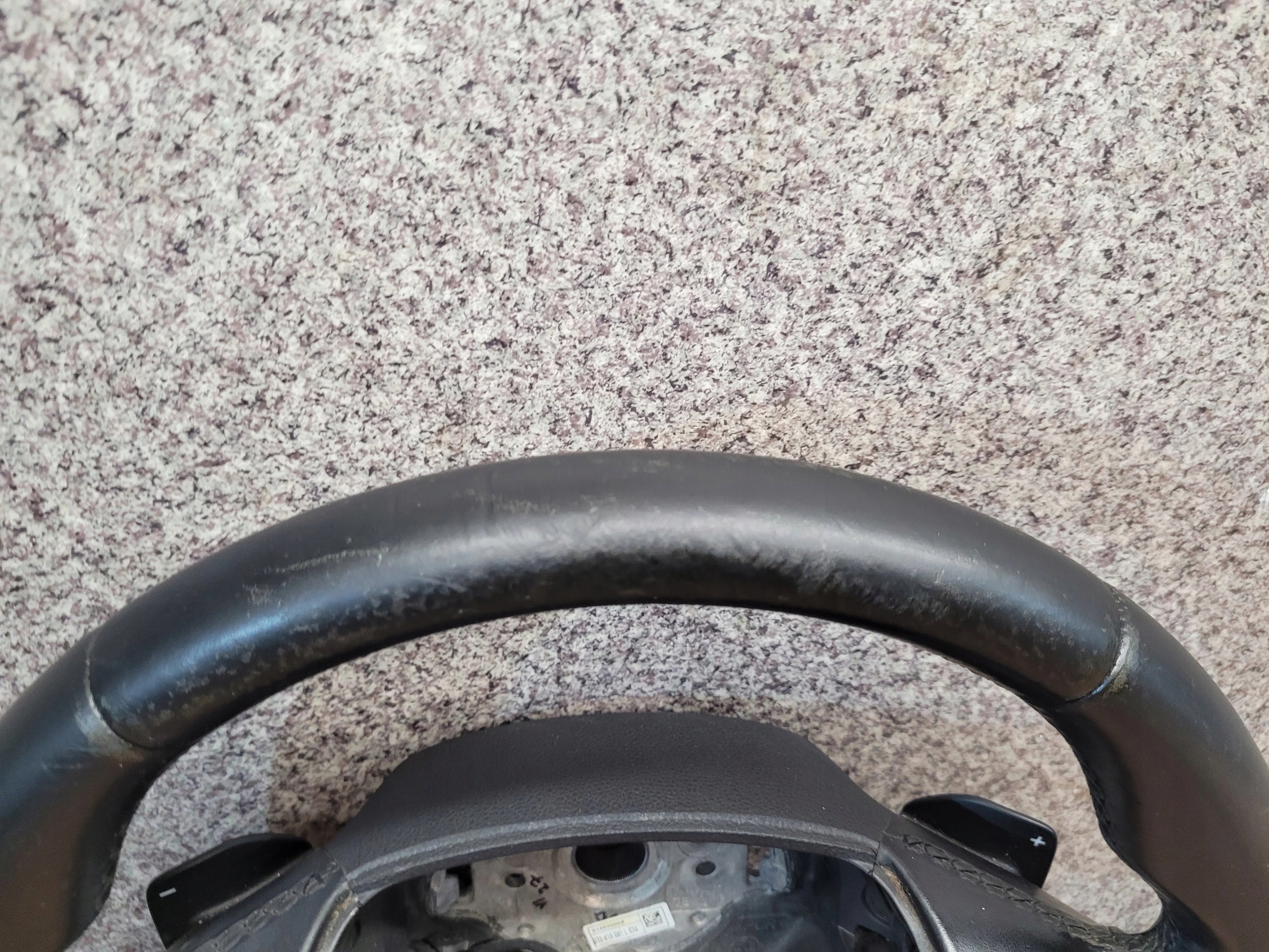 SKODA SUPERB II VOLANT KOŽA PADLA RADENIA RYCHLOSTI MULTIFUNKCIA 3T0419091L