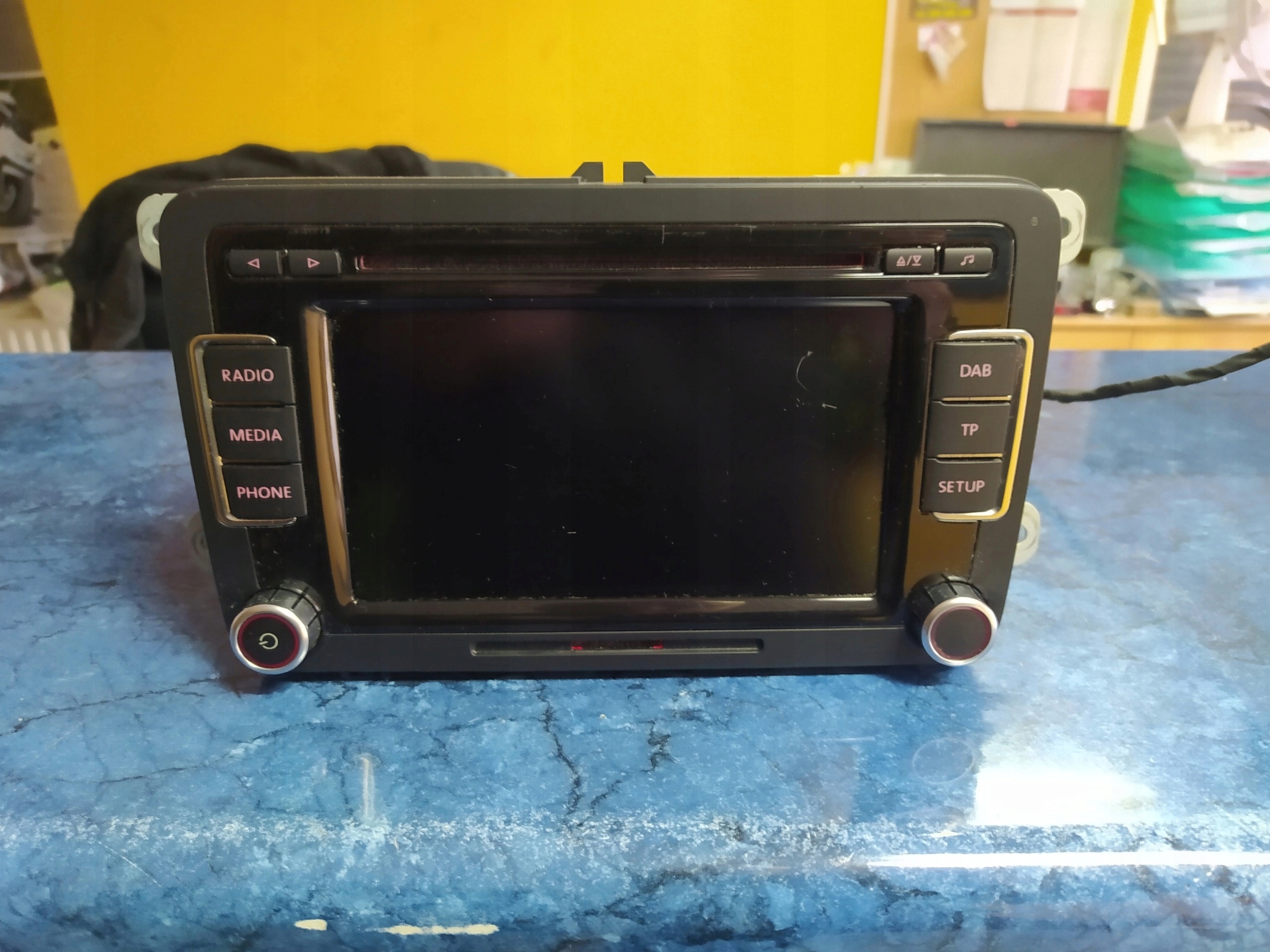 VW GOLF V TOURAN PASSAT  RADIO KOD 3C8035195A